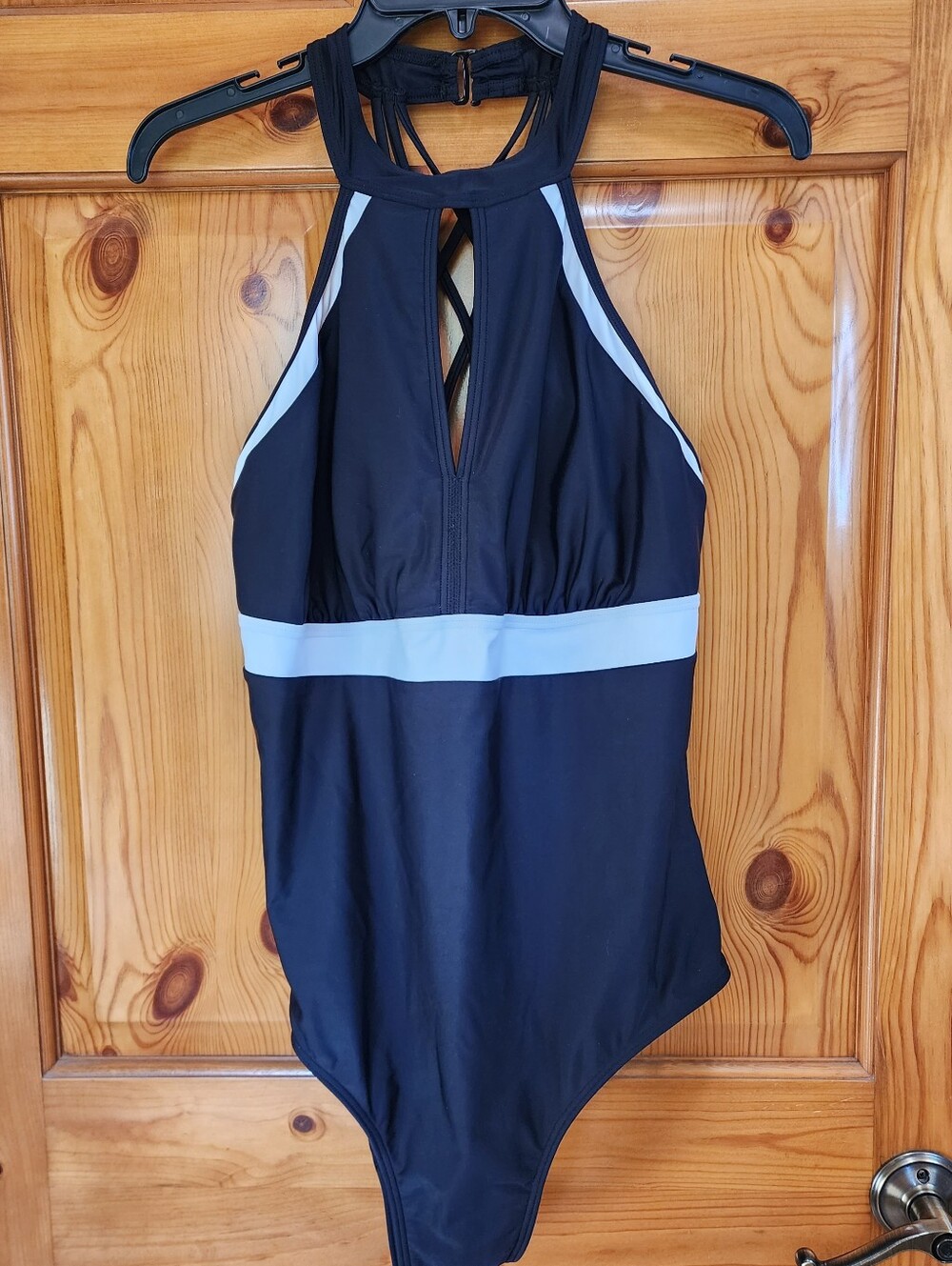 Venus Black/White One-Piece Swimsuit, Size 18